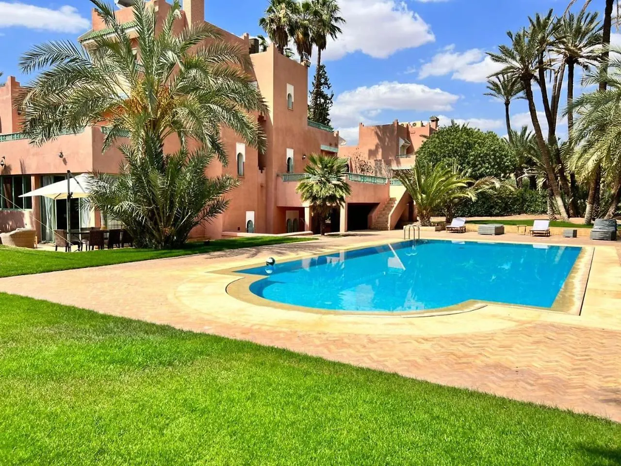 Villa Avec Piscine Privatisee A La Palmeraie Marrakesh